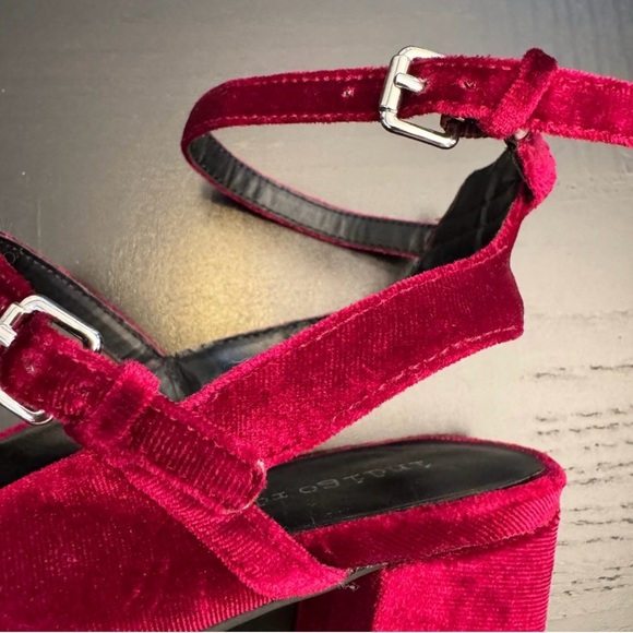 Velvet Mary Jane Red Block Heel Sandals woman’s sz 8.5 retro vintage - Picture 6 of 12